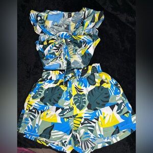 SHEIN Leaf Print Shorts - Blue and Green